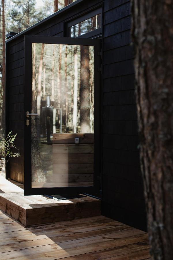 Oeoed Hoetels Laheranna Sudu- With Sauna Ihasalu Extérieur photo